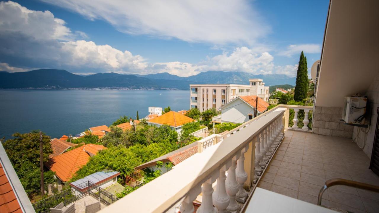 Ari Apartments Krasići Ngoại thất bức ảnh